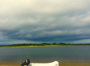 7 Middle Coomb, Chilmark, MA 02535