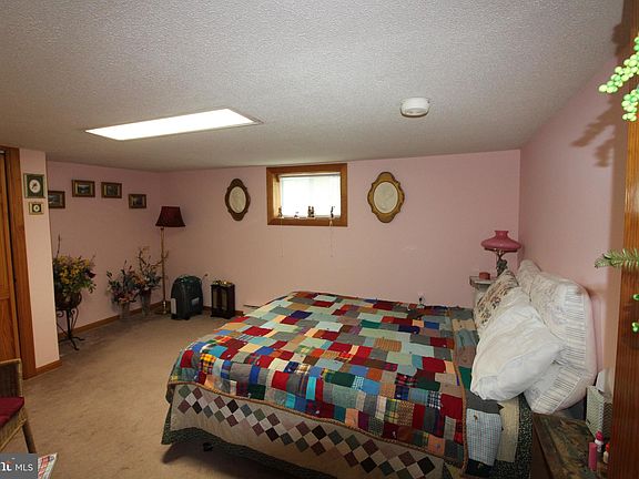3rd image of 25026 Old Valley Pike