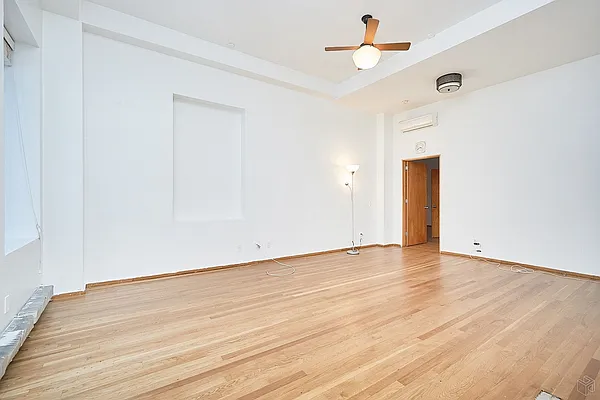 Rented by Halstead Real Estate | media 20