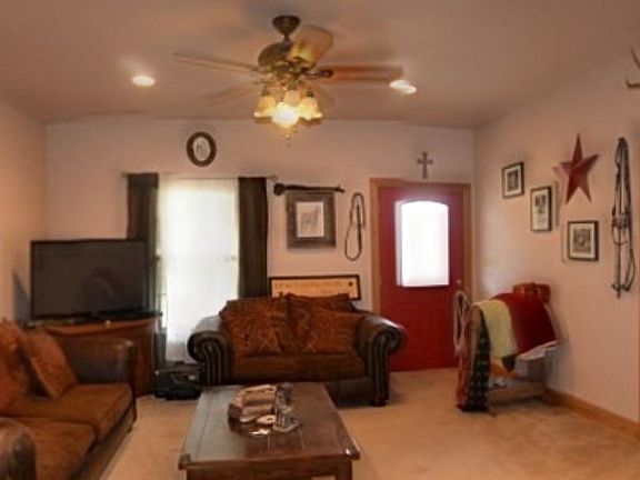 3rd image of 5215 County Road 258