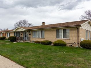 19303 E Thirteen Mile Rd #37, Roseville, MI 48066