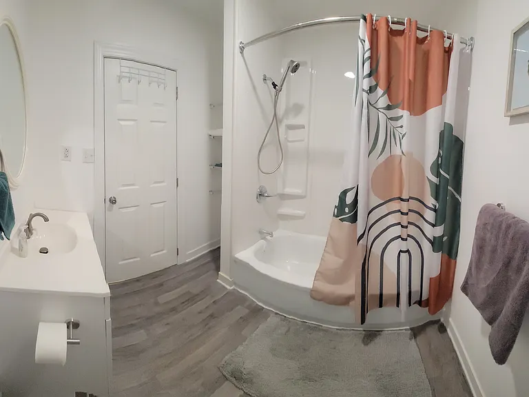 205 Whitfield Dr — Photo 4