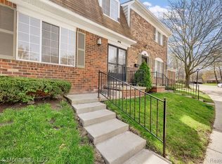 1921 Wickham St, Royal Oak, MI 48073