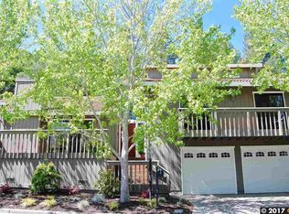 912 Augusta Dr, Moraga, CA 94556