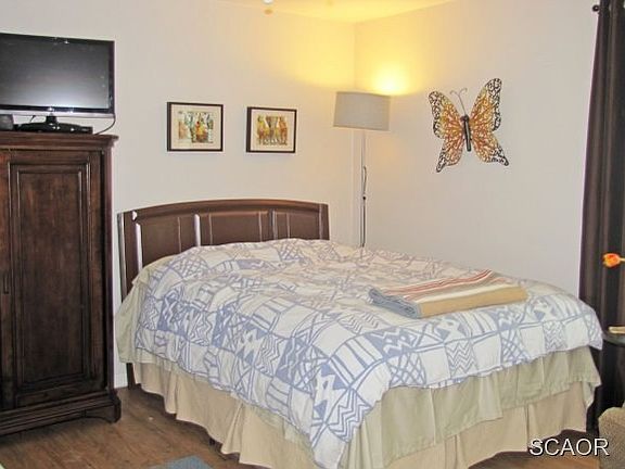 5th image of 141 Beach Plum Pl