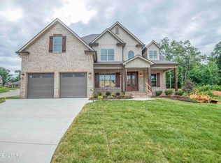 722 Eaglehorne Ln, Knoxville, TN 37909