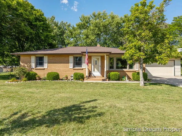 515 E William St, Hastings, MI 49058