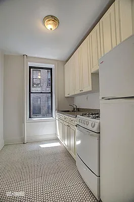 Rented by Citi Habitats | media 9