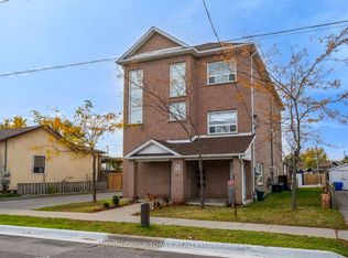750 Albert St #2, Oshawa, ON L1H 4T6