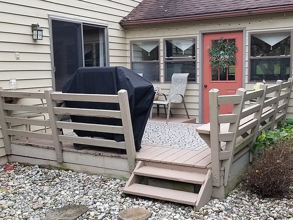 4th image of 43700 Carla Dr
