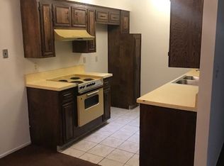 7016 Ming Ave APT B, Bakersfield, CA 93309