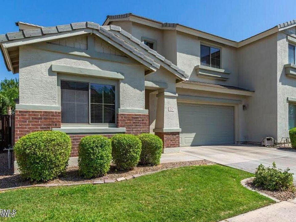 1st image of 1050 E REDWOOD Drive
