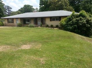 1203 Denson Dr, Opelika, AL 36801
