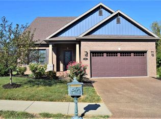 4555 Fieldcrest Place Cir, Newburgh, IN 47630