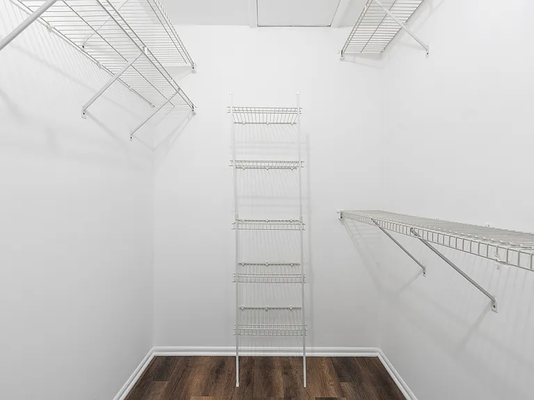 30 Bolton Ct — Photo 14