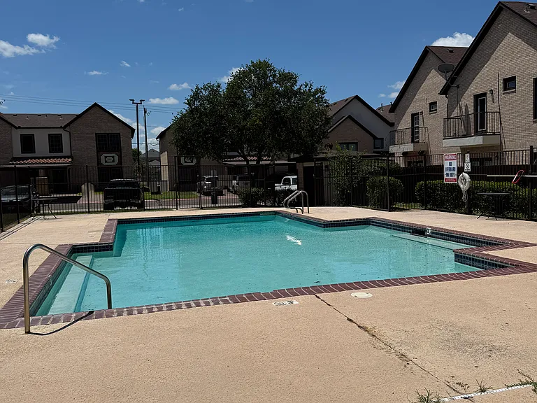 2445 Monarch Dr #1301 — Photo 21