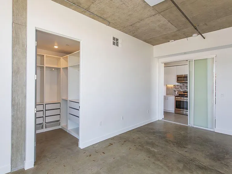 Apt 17 & 23 | The Farragamo | 1 Bedroom