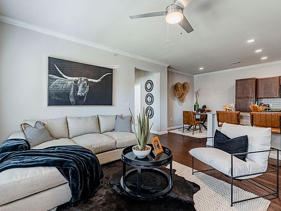 2nd image of 6003 Bent Trl APT 835