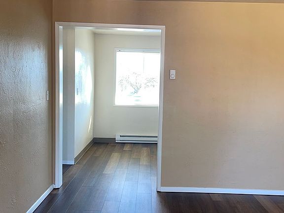 4th image of 721-759 Hawthorne Ave NE #739