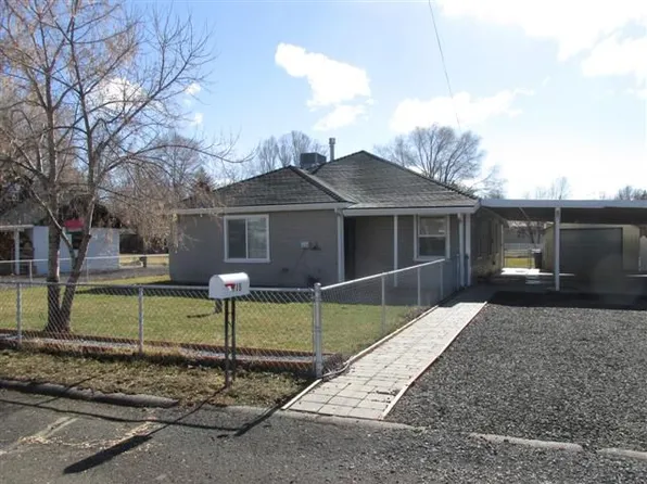 715 E 7th St, Alturas, CA 96101