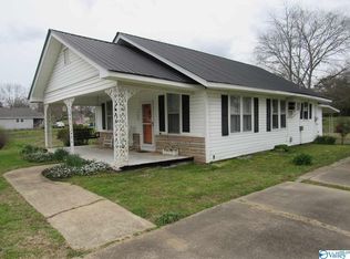 107 Lombardy St, Albertville, AL 35950