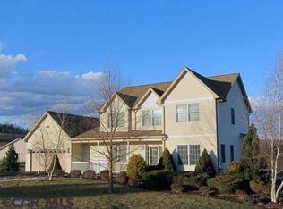 81 Winesap Dr, Port Matilda, PA 16870