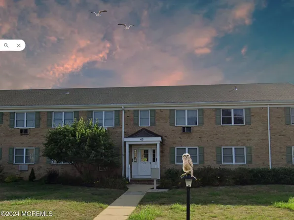 43 Manchester Court #E, Freehold, NJ 07728