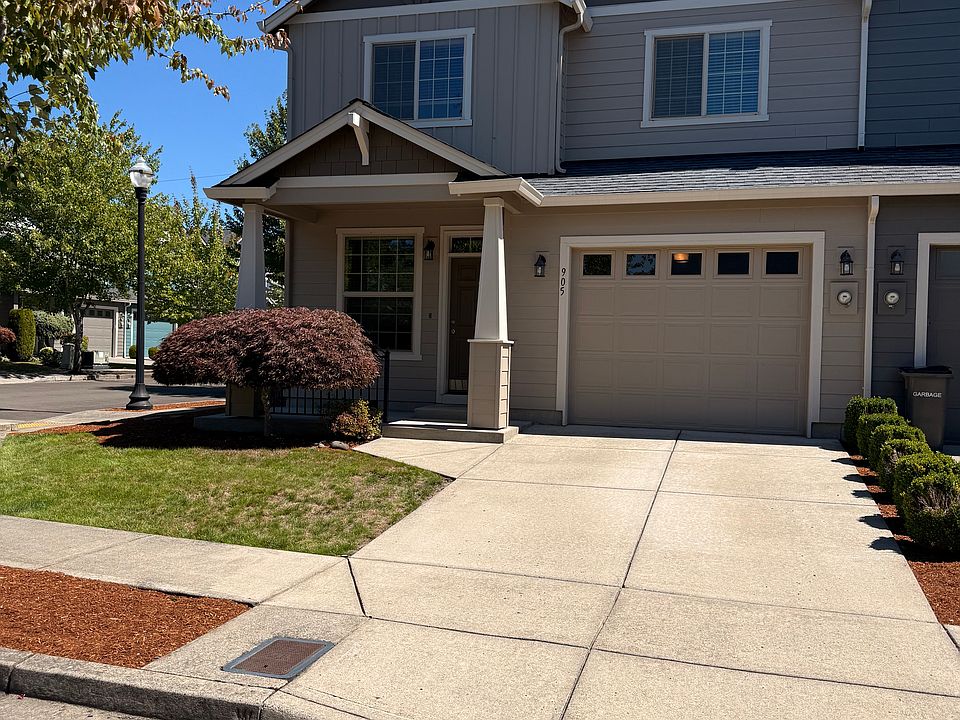 1st image of 905 SE 9th Ct