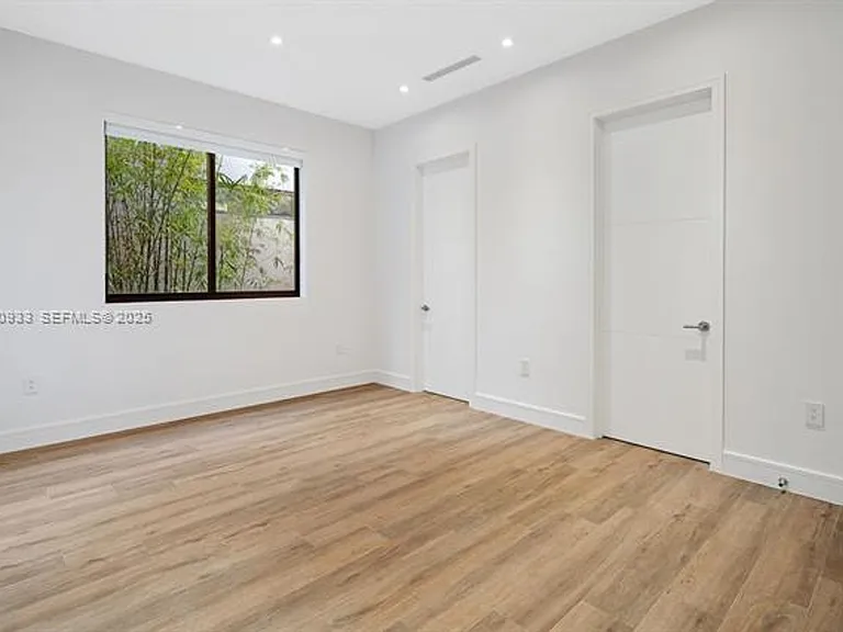 2984 Coconut Ave — Photo 29