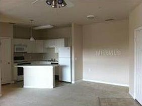 3rd image of 1530 Villa Capri Cir APT 209