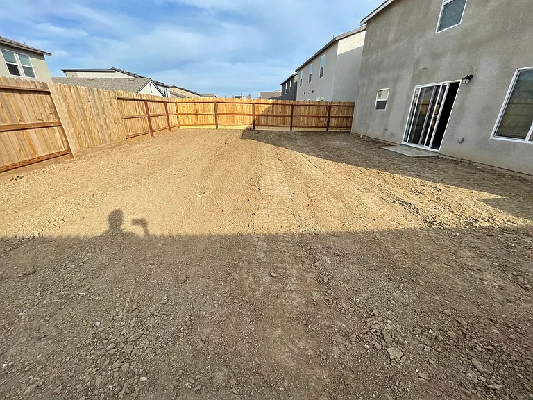 661 Suzanne Dr — Photo 22