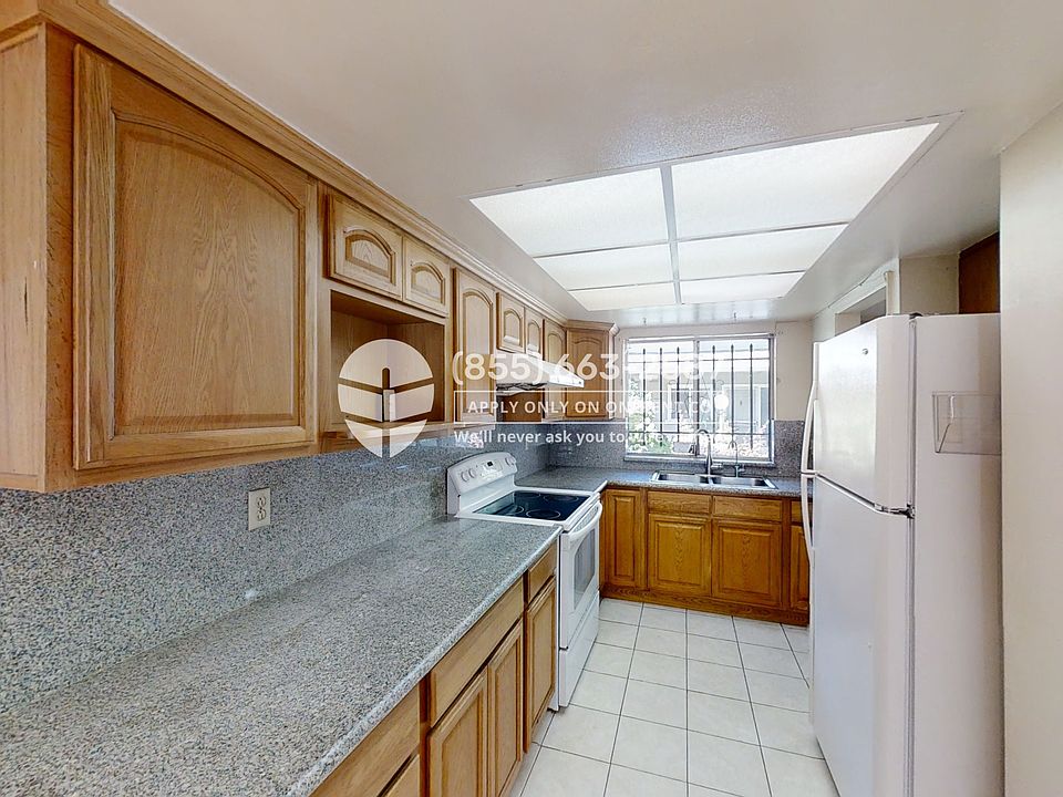 1st image of 265 N Temple Dr