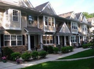 111306 Village Rd, Chaska, MN 55318