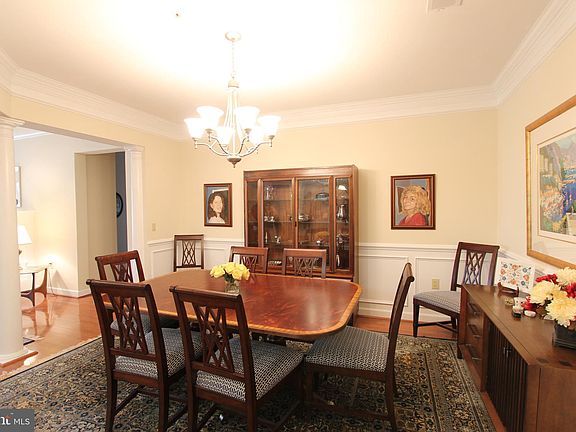 4th image of 100 Edelen Station Pl APT 402