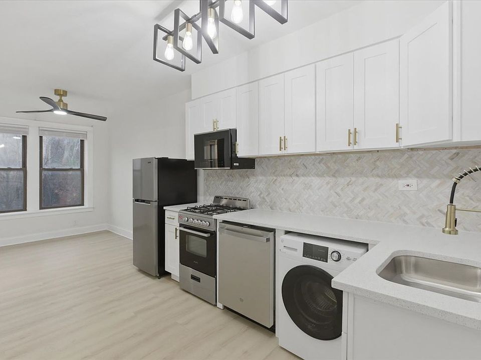 1st image of 4003 N Bell Ave #2B