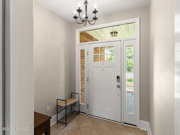 5th image of 2508 Rue Beaux Chenes