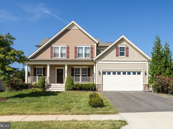 9434 Brightstar Dr, Manassas, VA 20111