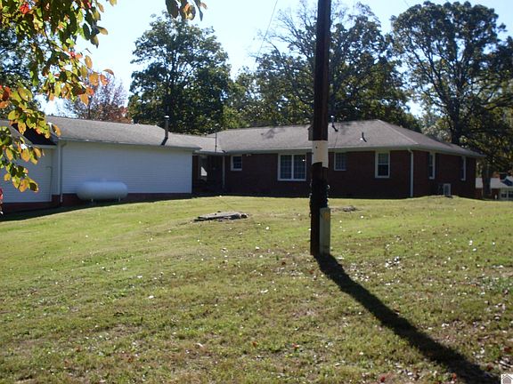 3rd image of 98 Deepwood Dr