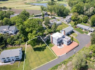 34 Thimble Farms Rd, Branford, CT 06405