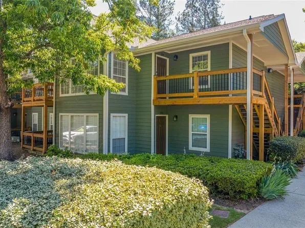 204 Berkeley Woods Dr Unit 204, Duluth, GA 30096