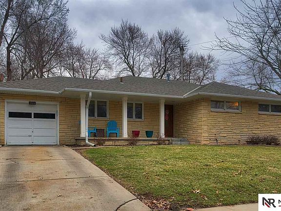 3rd image of 2744 S 44th St