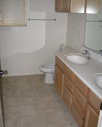 4th image of 7726 S 47th Ln