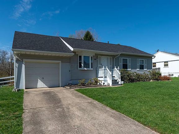 2nd image of 33 Westview Dr