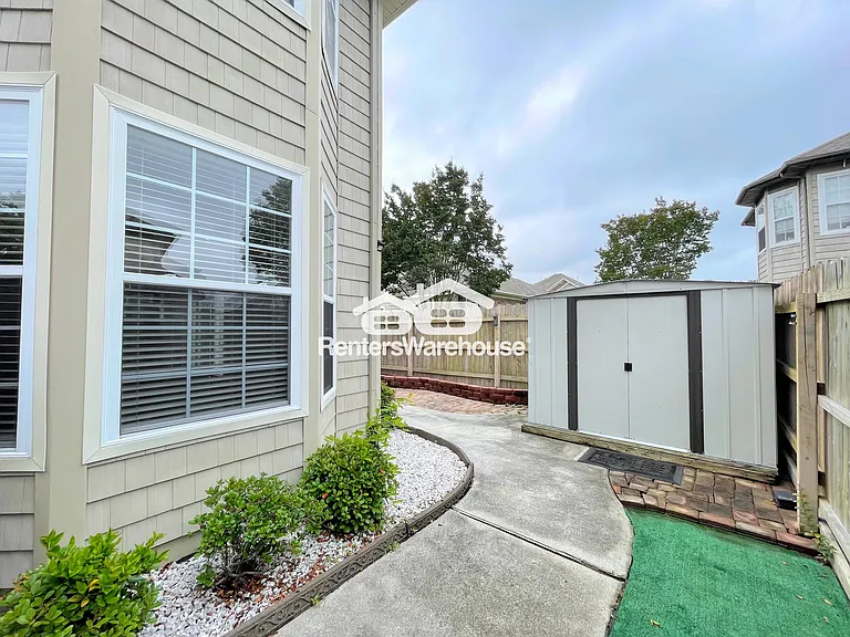 3932 Cromwell Park Dr — Photo 44
