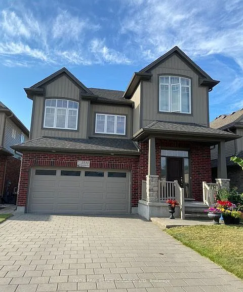 1531 Horseshoe Cres — Photo 1