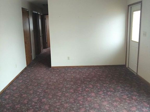 4th image of 1411 Hawthorne St