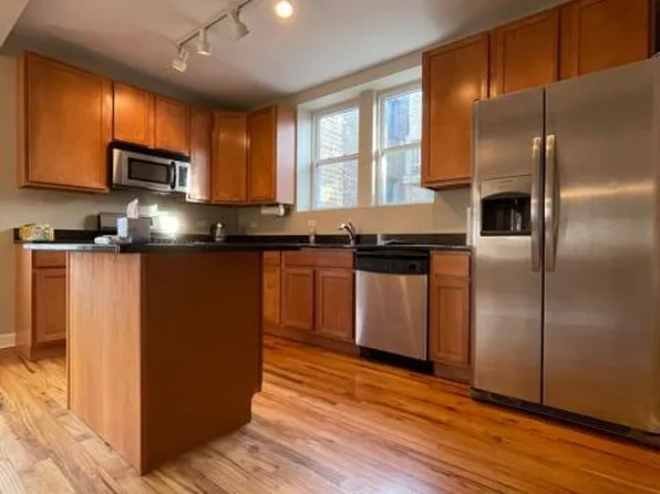 2251 W Rosemont Ave APT 2, Chicago, IL 60659
