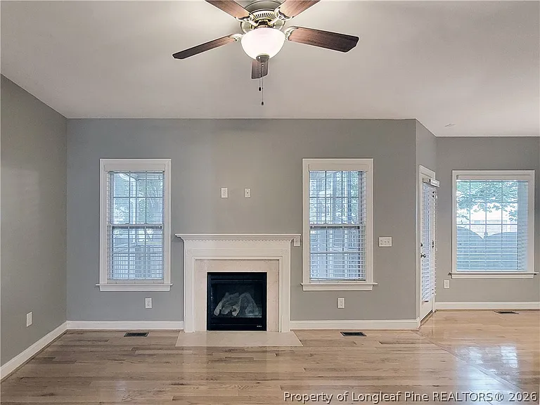 414 Banagher Ln — Photo 8