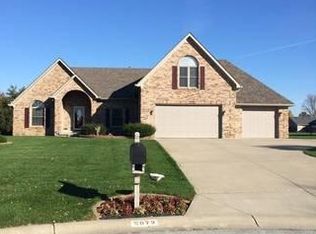 5073 W Tumbleweed Ct, New Palestine, IN 46163