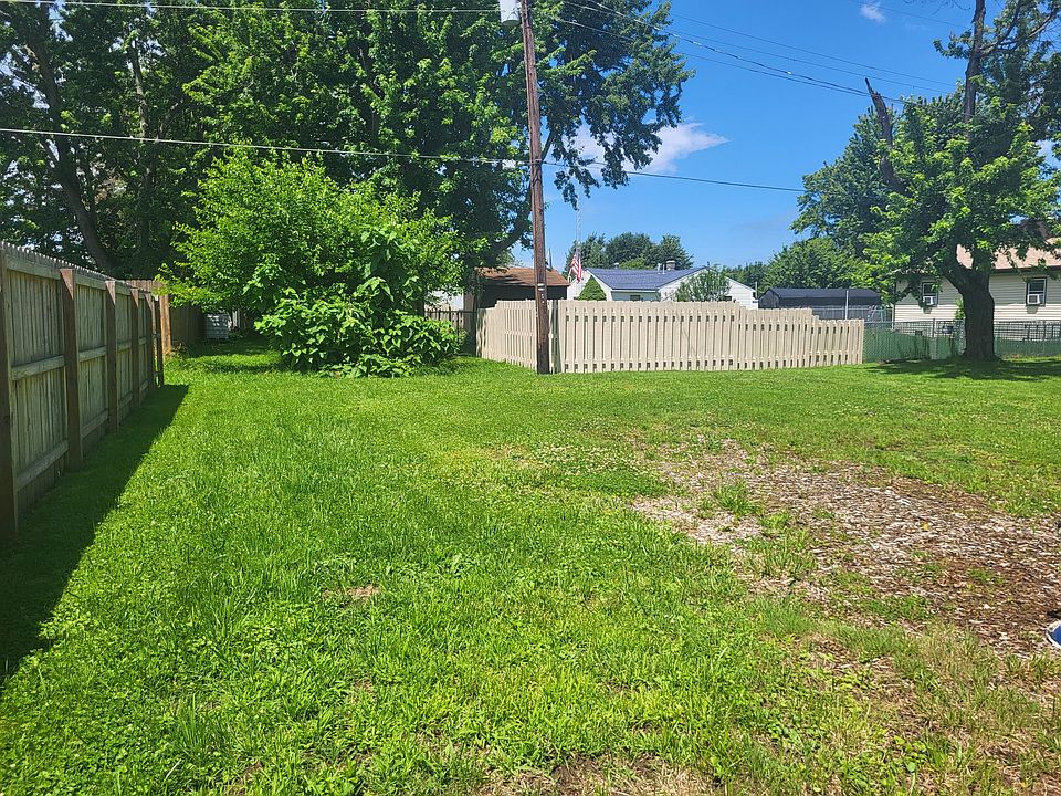 1st image of 6040 Johnson Rd